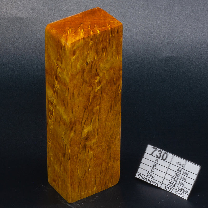 Yellow KARELIAN BIRCH by Oleg (Knife-Wood)